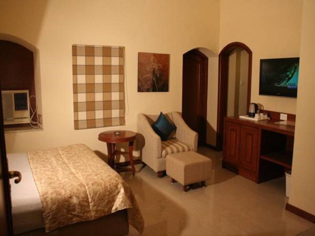 Hotel Palanpur Palace Mount Abu Room photo